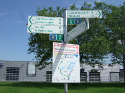 Beginn des "Petronella Radweg" in Maximiliansau
