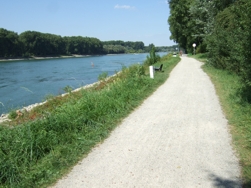 schner Rheinuferweg